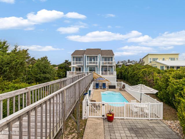 House for sale in Emerald Isle, North Carolina