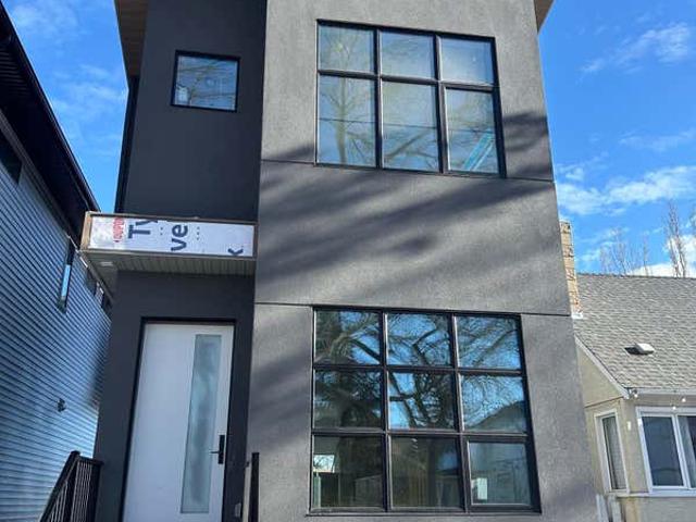 House for sale in Wedgewood, Alberta