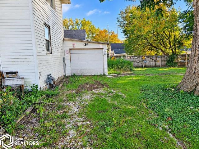 House for sale in Eldora, Hardin County