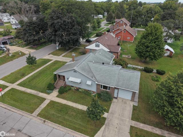 House for sale in Ackley, Hardin County