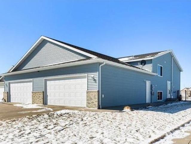 House for sale in Moorhead, Minnesota
