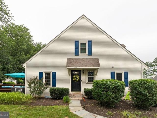 Townhouse for sale in Chester, Pennsylvania