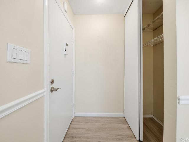 Condo for sale in Smithtown, New York