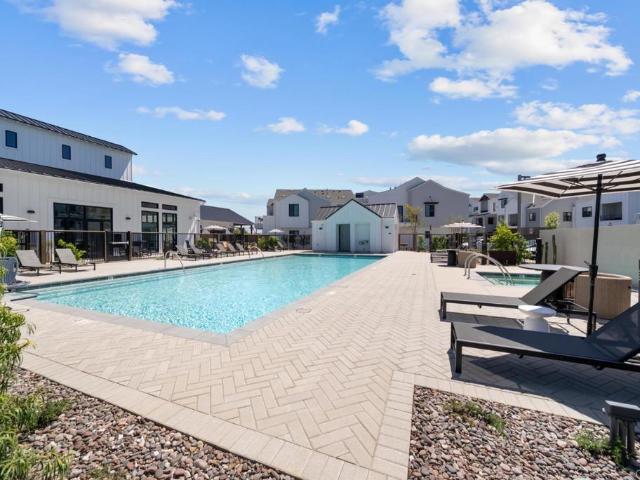 Townhouse for rent in Cardiff, California