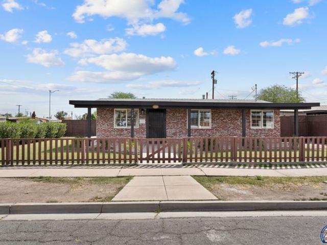 House for sale in El Centro, California