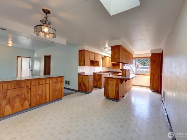 House for sale in Long Beach, Washington