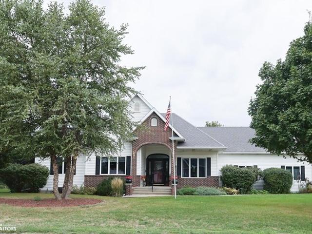 House for sale in Webster City, Iowa