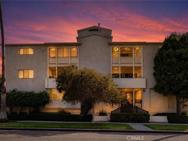 Condo for sale in Santa Monica, California