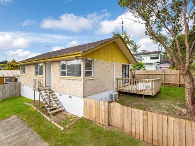 House for sale in Wairau Valley