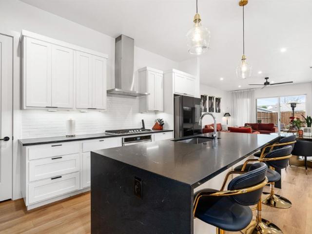 House for sale in Dallas, Dallas County