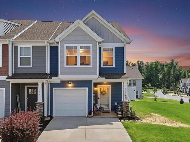 Townhouse for sale in Moore, South Carolina