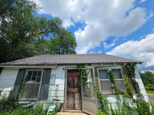 House for sale in Mountain Grove, Missouri