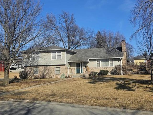 House for sale in Creston, Iowa