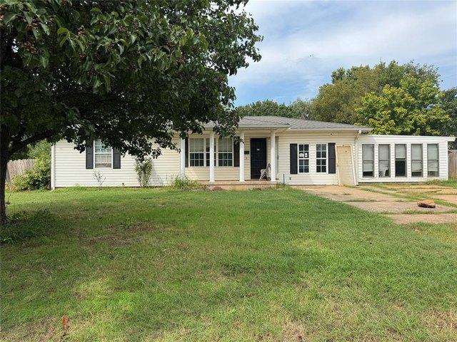 House for sale in Lindsay, Oklahoma