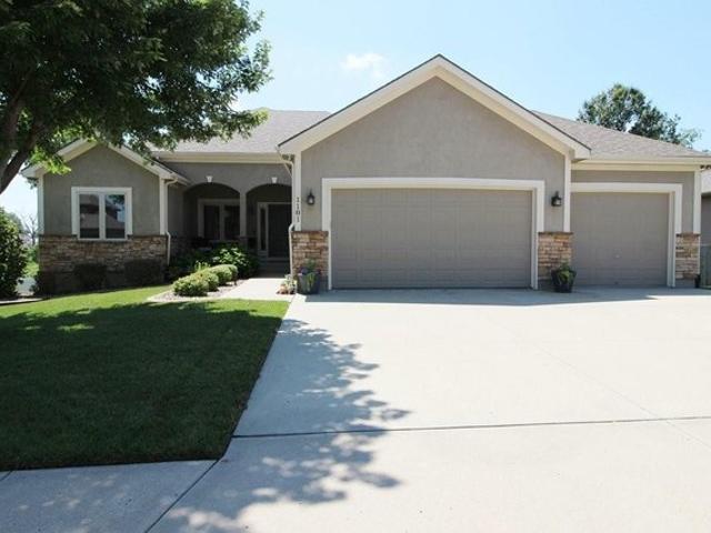 House for sale in Grain Valley, Missouri