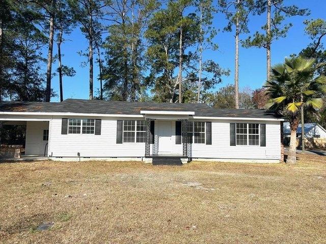 House for sale in Nashville, Georgia