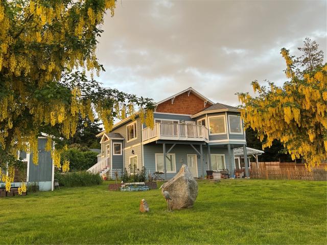 House for sale in Admirals Cove, Coupeville