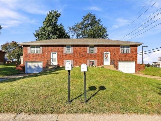 House for sale in Blue Springs Manor South, Blue Springs