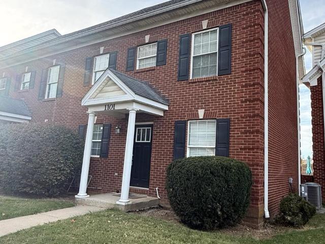 Townhouse for sale in Golf View Estates, Lexington