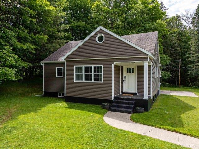 House for sale in Iron River, Michigan