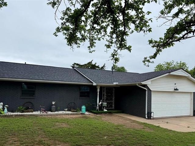 House for sale in Henryetta, Oklahoma