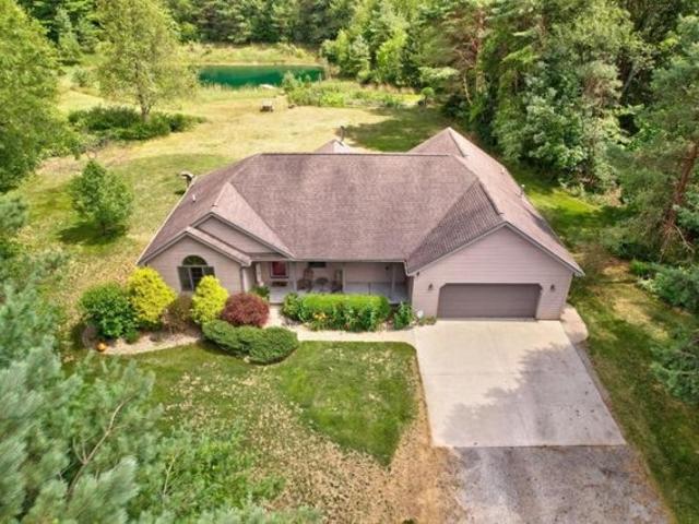 House for sale in Tuscola, Michigan