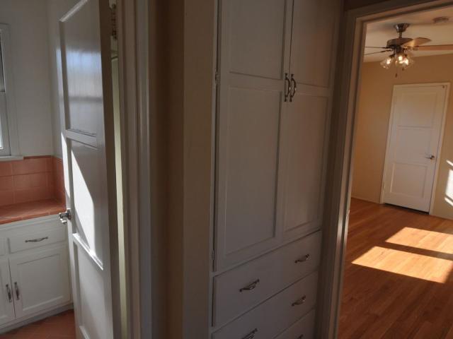 Apartment for rent in North Hollywood Neighborhood Council District, Canoga Park