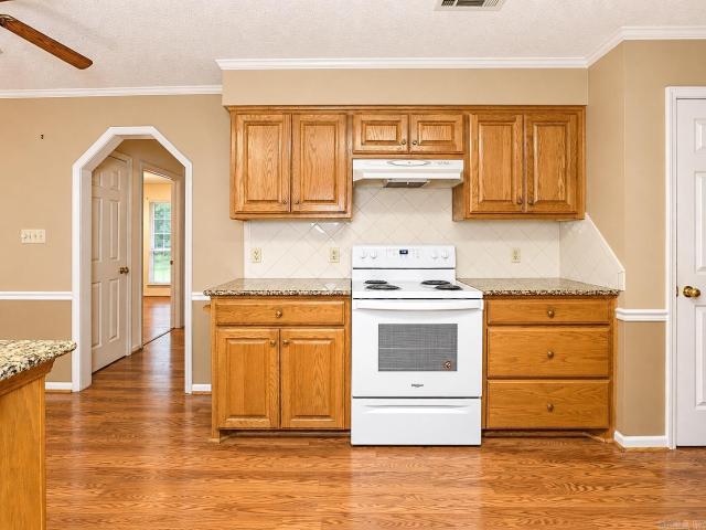 House for sale in Sulphur Springs, Pine Bluff