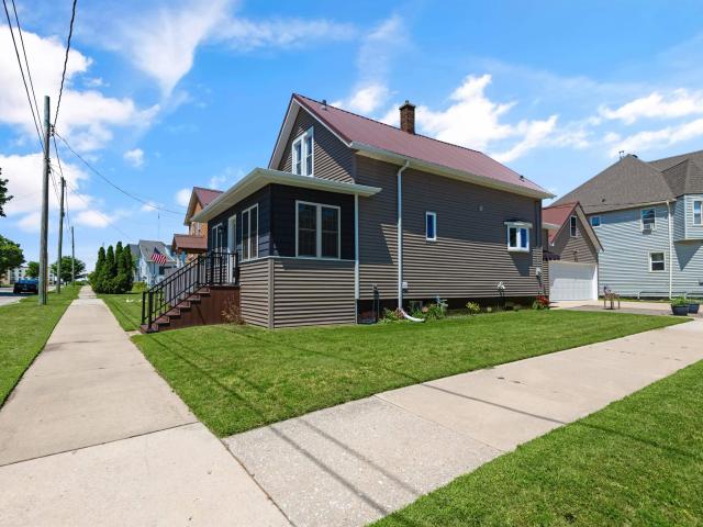 Property for sale in Two Rivers, Wisconsin