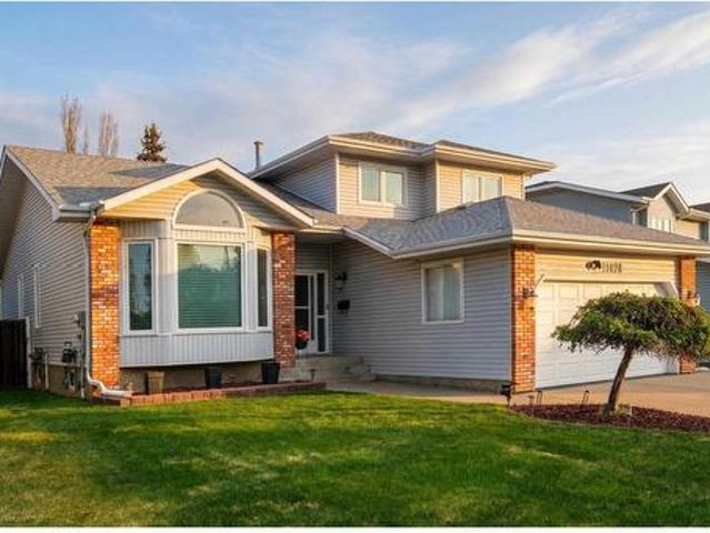 House for sale in Wedgewood, Alberta