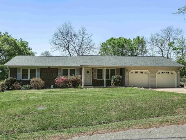 House for sale in Weaver, Alabama