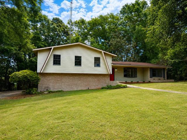 House for sale in Dothan, Alabama