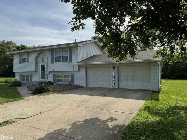 House for sale in Shenandoah, Iowa