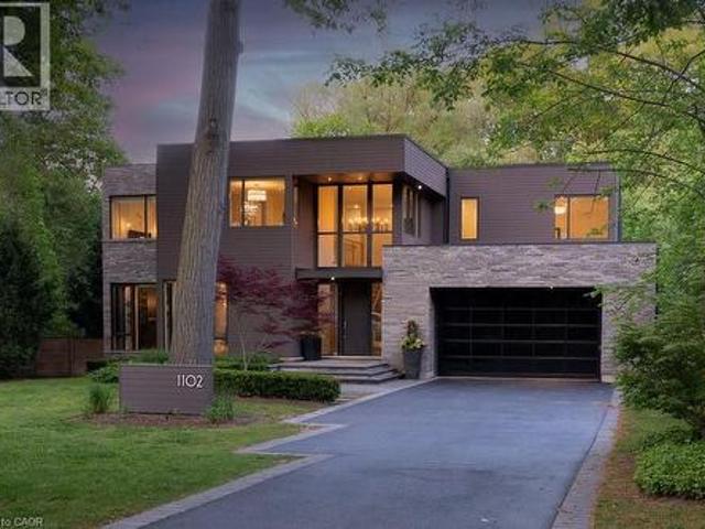 House for sale in Oakville, Ontario