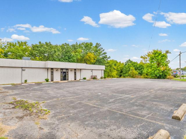 Commercial for sale in Hopkinsville, Christian County