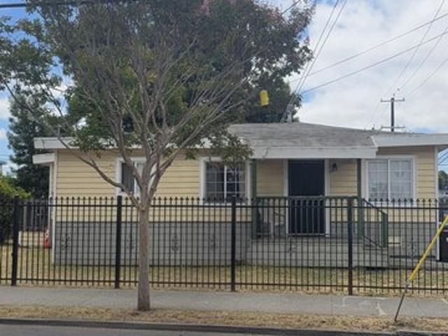 House for sale in Oakland, California