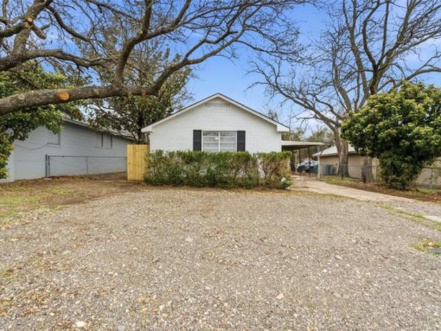 House for sale in Stephenville, Texas
