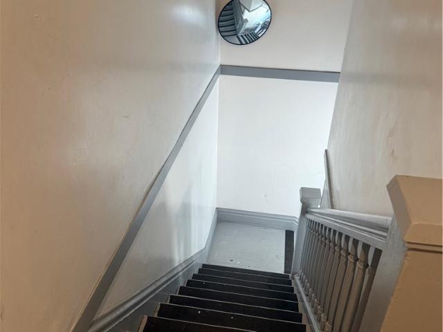 House for sale in Lacy, Santa Ana