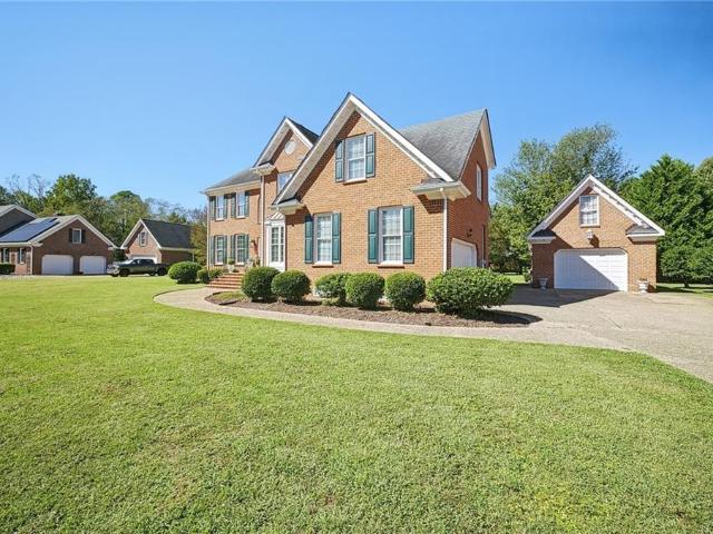 House for sale in Gatling Pointe, Smithfield