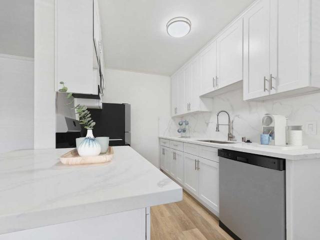 Apartment for rent in Santa Monica, California