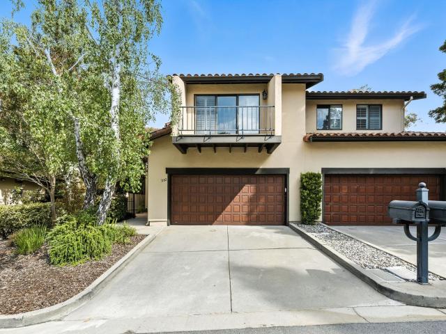 Townhouse for sale in San Carlos