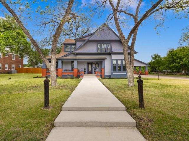 House for sale in Brady, Texas