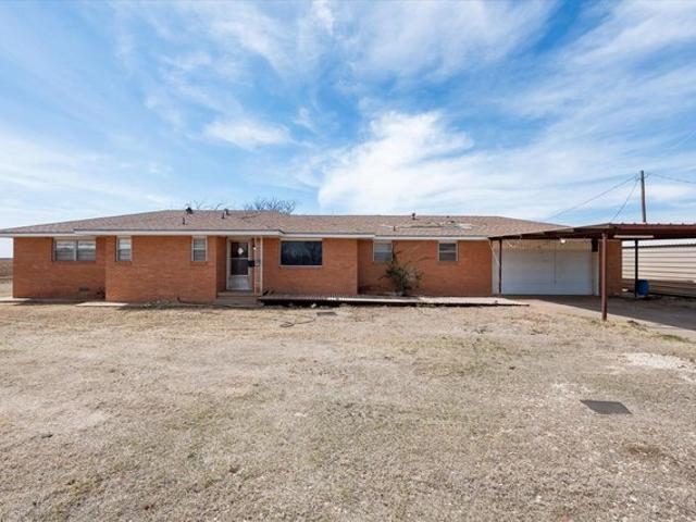 House for sale in Floyd, Texas