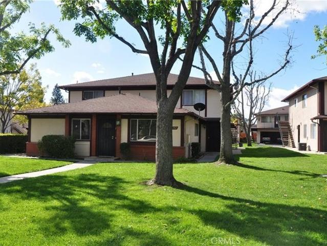 Condo for sale in Azusa, California