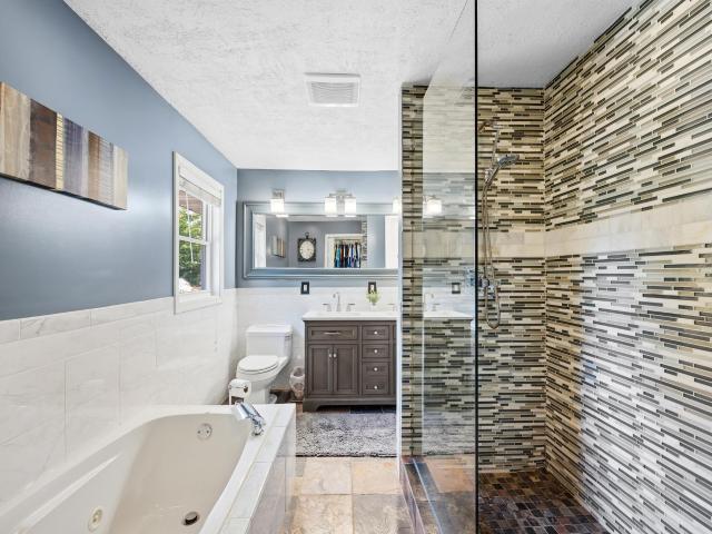 House for sale in Hennepin, Minnesota