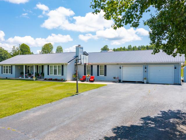 House for sale in Tyner, Kentucky