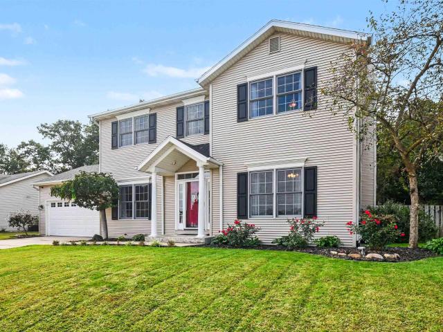 House for sale in Osceola, Indiana