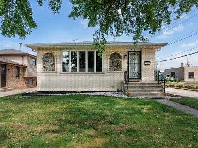 House for sale in Chicago Ridge, Illinois