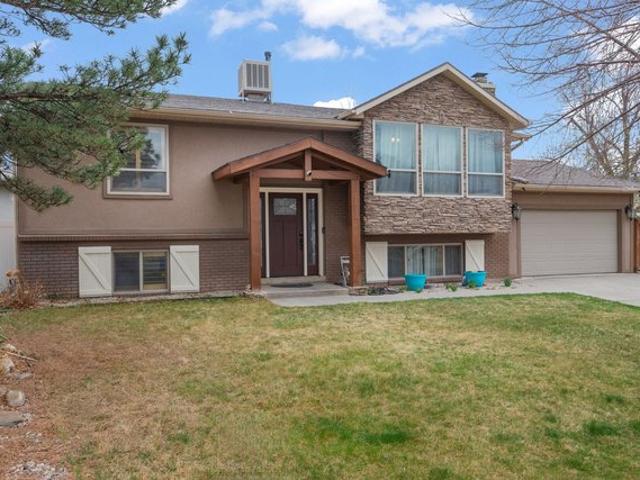 House for sale in Sandy, Utah