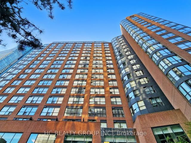 Condo for sale in Toronto, Golden Horseshoe
